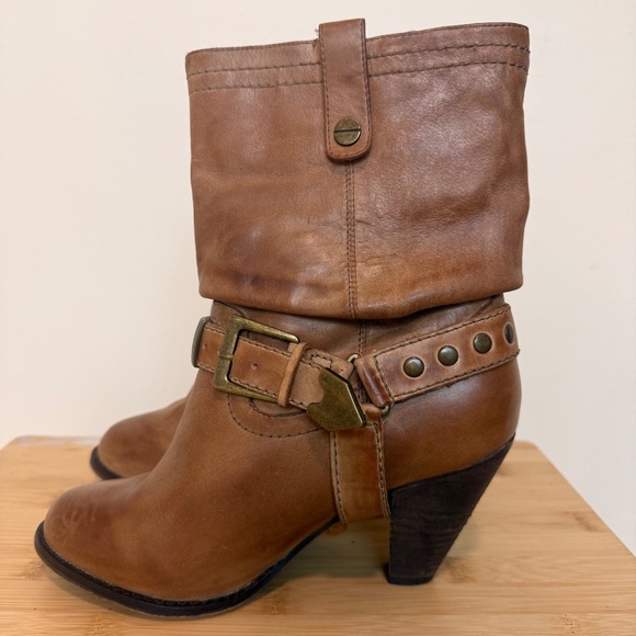 Brown Leather Heeled Western-Harness Boots - Picture 4 of 11